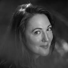 Anna Selby's Instagram, Twitter & Facebook