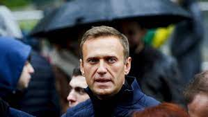 Der zustand des russischen oppositionspolitikers alexej nawalny verbessert sich offenbar zusehends. Meet Alexej Nawalny Putins Latest Poison Victim 9gag