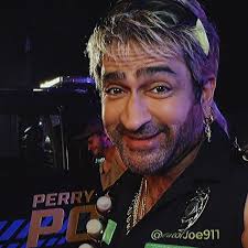 Who knew gators loved Oreos., A new episode of #PokerFace is streaming now 