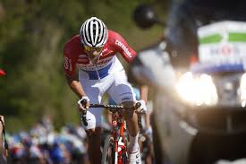 En dat na een epische. Mathieu Van Der Poel Komt In Puivelde Niet De Toerist Uithangen Wielerkrant Be