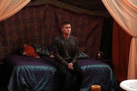 Season 6 episode 14 sneak p. The Knave Of Hearts Will Scarlet Once Upon A Time In Wonderland Startseite Facebook