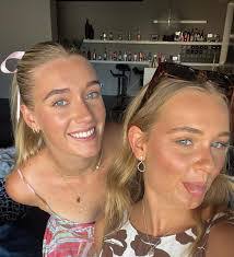 Hannah Boag's Instagram, Twitter & Facebook