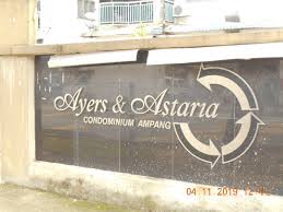 Laluan jalan dihalang di jalan 3/13 taman kosas atas alasan permit telah diperolehi utk mendirikan khemah,anak saya semalam balik siap kena hujan lagi,van sekolah tak boleh hantar anak saya ke rumah mak. Astaria Apartment Tmn Kosas Mn Property Management Facebook