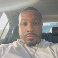 Anthony Howlett's Instagram, Twitter & Facebook