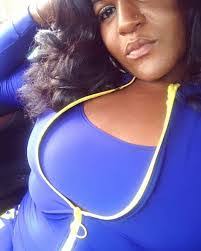 Kelli Perry's Instagram, Twitter & Facebook