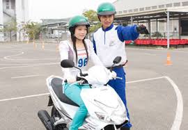 Kết quả hình ảnh cho thi bằng lái xe máy