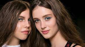 10 Things To Know Before You Dye Your Hair Dark Stylecaster