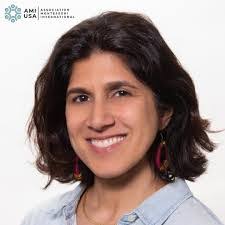 Amelia Sherwood's Instagram, Twitter & Facebook