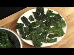 Microwave Kale For A Healthy Alternative To Potato Chips Homemade Kale Chips Making Kale Chips Healthy Snacks