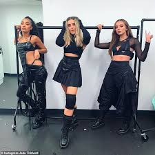 Little mix snapchat / instagram stories 20 little mix jade thirwall ig story: Jade Thirlwall Shares The First Snap Of Little Mix Without Jesy Nelson Aktuelle Boulevard Nachrichten Und Fotogalerien Zu Stars Sternchen