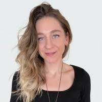 Ria Gonzales's Instagram, Twitter & Facebook