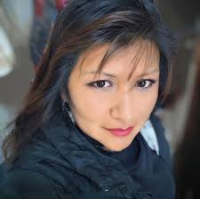 Toribia Lero, Eva Copa y Sayuri Loza rompiendo el monopolio masculino en  Harvard. Bien por las tres imillas, antiseñoritas, plebeyas y de sangre  roja y no azul.