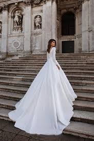 A Line Wedding Dress Ivory Satin Wedding Gowns Elegant Long Sleeve Bride Dress Abito Da Sposa 2020 In 2020 Long Wedding Dresses Wedding Dresses Dream Wedding Dresses