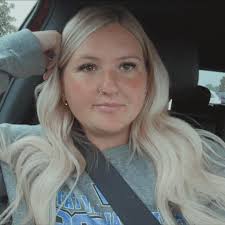 Are Prince Charming Regal Carousel buckets still available?