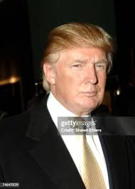 962 International Fine Art And Antique Dealers Show Stock Photos, High-Res  Pictures, and Images