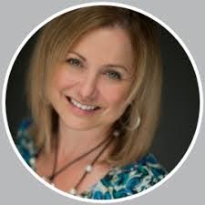 Veronica Mayo's Instagram, Twitter & Facebook