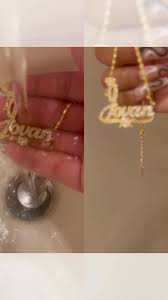 Image de collier gravé