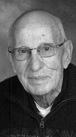 Iris Putnam's Instagram, Twitter & Facebook