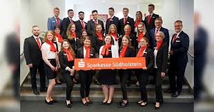 Wir, als ihre sparkasse, verwenden cookies, um ihnen die funktionen auf unserer website optimal zur verfügung zu stellen. Sparkasse Sudholstein Begrusst 22 Neue Auszubildende Bewerbungsphase Fur 2020 Lauft Bereits Willkommen Im Blog Der Sparkasse Sudholstein