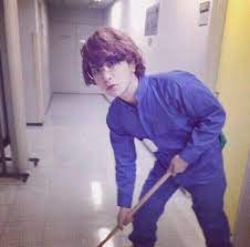 公式 キワドい2人 k2 on instagram 神崎刑事のリュックに着地 止まり心地ヨシ tbs 金曜ドラマ 9月11日 キワドい２人 ｋ２ 山田涼介 田中圭 関水渚 ジェシー sixtones 奥山かずさ 江口 刑事 神崎 椎名桔平