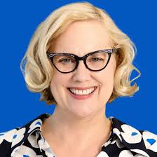 Kay Xander Mellish in the media: Dansktalende amerikaner