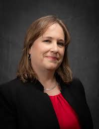 Lesley Doyle's Instagram, Twitter & Facebook