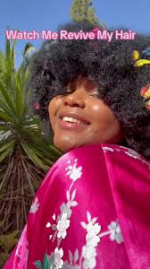 Watch Me Revive my dry hair! Donnas recipe does the trick everytime #d...