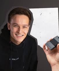 EIN GRÜNDER KOMMT SELTEN ALLEIN!