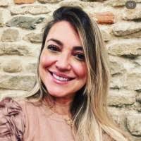 1900+ perfiles de «Caire»