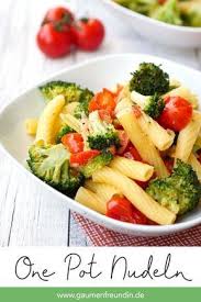 One Pot Nudeln Mit Brokkoli Und Tomaten Brokkoli Mit Nudeln Pot Tomaten Und Brokkoli Nudeln Brokkoli Rezepte Vegetarisch Gerichte Mit Brokkoli