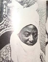 Story of ADO BAYERO One Of The Strongest And Powerful Emir In The History  Of The Northern Nigeria. Know the man A thread Retweet to educ