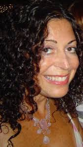 Lori Freitag's Instagram, Twitter & Facebook