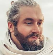 Alex Rausa's Instagram, Twitter & Facebook