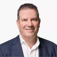 Melissa Toner's Instagram, Twitter & Facebook