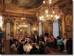 Located at 596 bellevue avenue, it is now open to the public as a museum. Marble House Mansion Newport Rhode Island