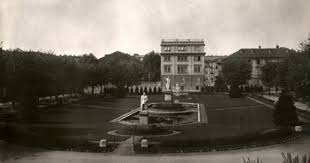 Aiuola Balbo Da Via San Massimo Fotografia Di Mario Gabinio 1930 Ca C Fondazione Torino Musei Archivio Fotografico Foto Storiche Fotografia Di Mare Torino