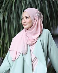Maybe you would like to learn more about one of these? Pin Auf Beautiful Hijab Shawl Scarf Niqab Khimar