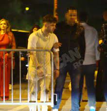 Join facebook to connect with alexandru vanghelie and others you may know. Fiul Lui Marian Vanghelie Distrus De Oboseala La Mamaia Alexandru A Fost Scos Din Club De Bodyguard Si