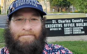 Republican Arnie Dienoff says he's the most qualified to run in 3rd  District Congressional race