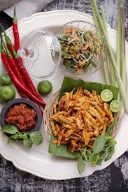 Balinesisches Huhn Ayam Pelalah Rezepte Life Recipe In 2020 Balinese Recipe Asian Recipes Recipes