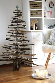 Verwendungsmöglichkeiten für weihnachtsbäume aus metall: Weihnachtliche Diy Idee Weihnachtsbaum Aus Holz Bauen Lavendelblog