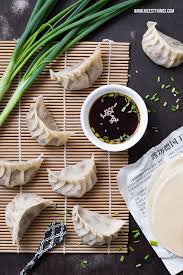 gyoza rezept jiaozi dim sum dumplings gedampfte asiatische teigtaschen nicest things teigtaschen lebensmittel essen asthetisches essen