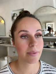 Another great before and after for my lovely client today. The aim was to  get rid of the frown line. There's still time to get booked in before  Christmas. Message me for