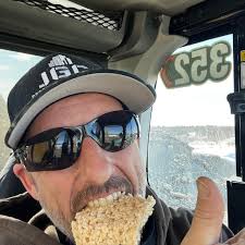 The all new Segway UT10 HVAC 🔥 Brad Lefebvre this will look sweet in your  garage 😉