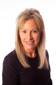 First female administrator in history of Nixa High School to retire