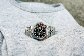 Learn vocabulary, terms and more with flashcards, games and other study tools. Rolex Gmt Master Ii Pepsi 2018 Ce Qu Ils En Pensent