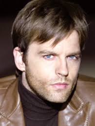 Cool fact: these are the same person ⛄️ Peter Serafinowicz, who played Pete  in Shaun of the Dead, also voiced Pate in Best Souls 2.