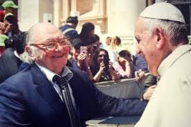 Filmographie de antónio vitorino d'almeida. Vaticano Papa Presenteado Com A Obra Missa De Santo Antonio Do Maestro Vitorino D Almeida Agencia Ecclesia