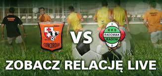 Tuż przed upływem pół godziny gry do wyrównania mógł doprowadzić dobrze znany kibicom widzewa karol. Concordia Elblag Radomiak Radom Live Zespol Paradoksow Presja I Kibice Gosci Info Elblag Pl