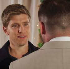 The 100 star hints that Clarke and Bellamy have "different agendas" in  season 5